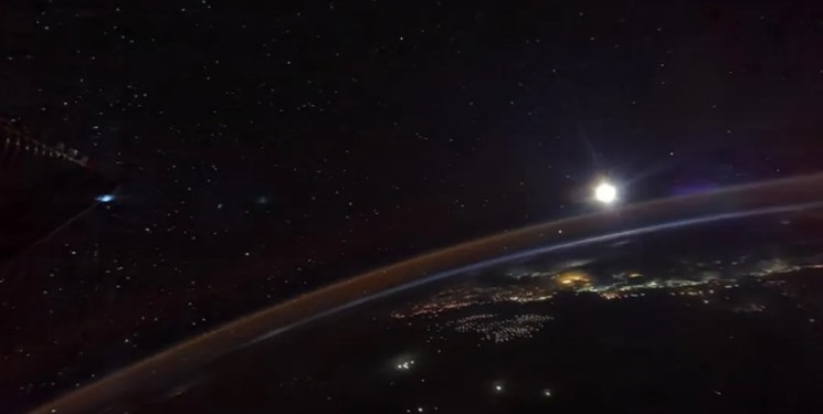 تصاویر قمر زمین از دریچه دوربین فضانورد چینی