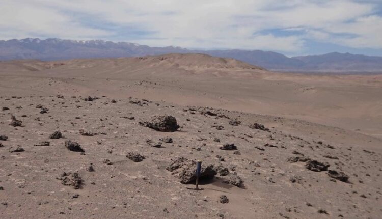دنباله‌دار بیابان شیلی را به شیشه تبدیل کرده