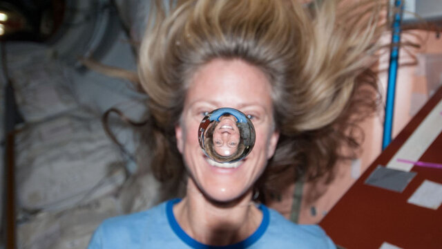 iss astronaut nasa