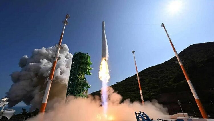 موشک ماهواره بر کره جنوبی