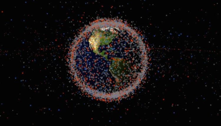 ماهواره مدار زباله فضایی